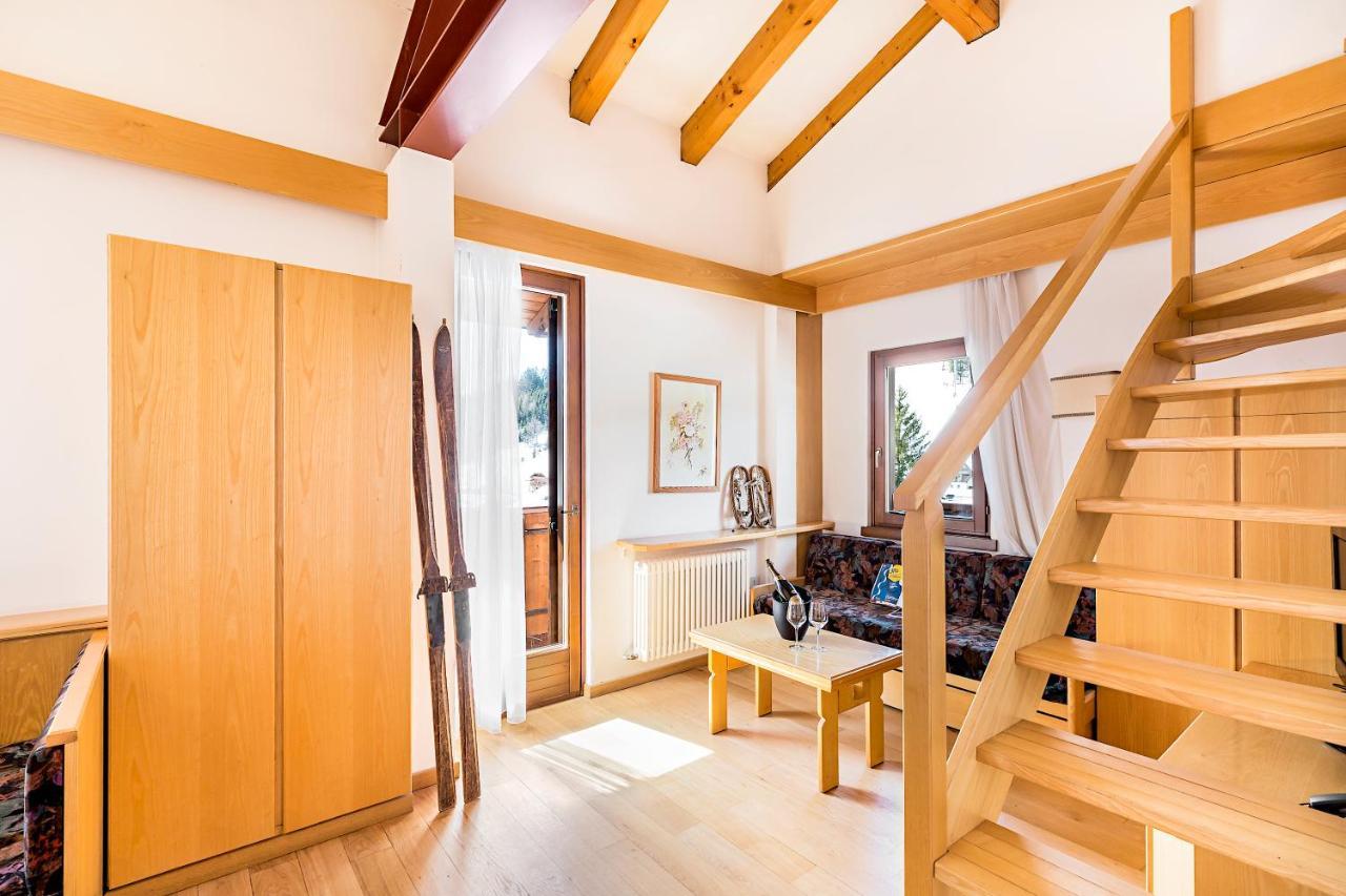 Hotel Cristiania Madonna di Campiglio Ngoại thất bức ảnh