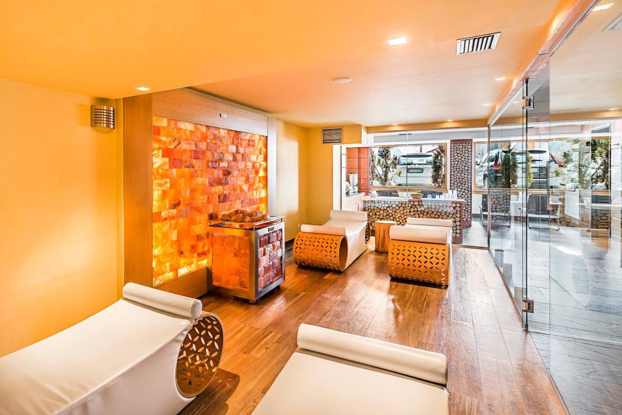 Hotel Cristiania Madonna di Campiglio Ngoại thất bức ảnh